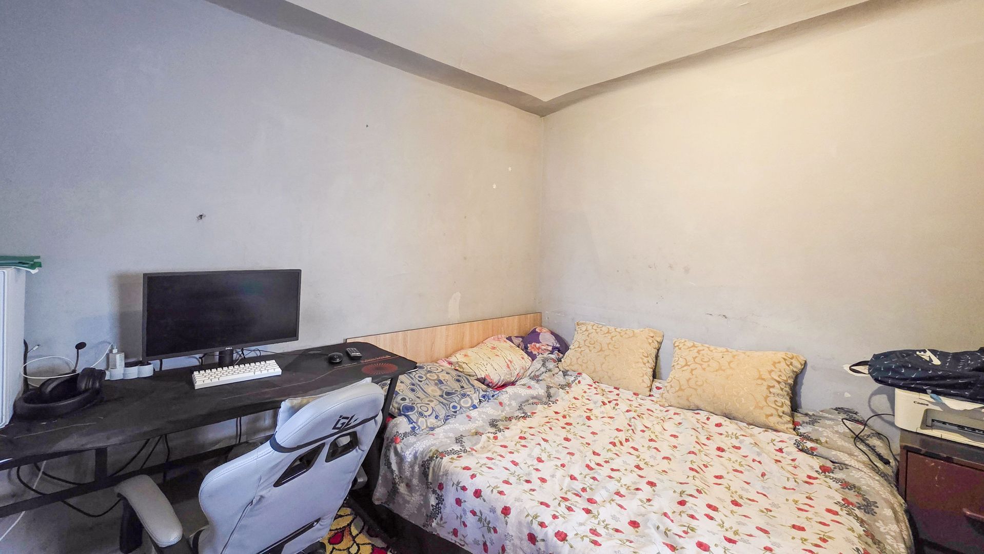 Ghencea – Casă individuală cu mare potențial, poziție excelentă ! - Poză 4