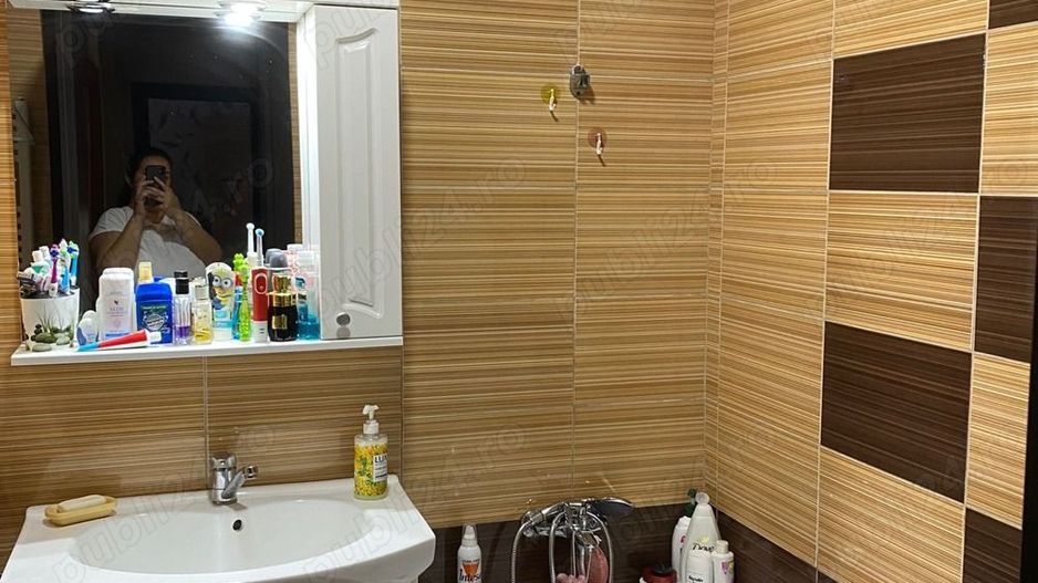 De vânzare Apartament 2 camere - Poză 5