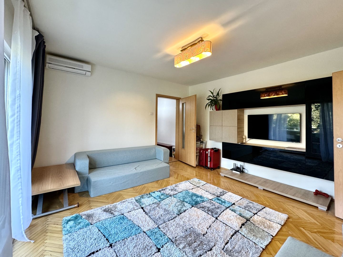 Apartament 3 camere, modern, cu terasa,  in zona Centrala-Universitate - Poză 4