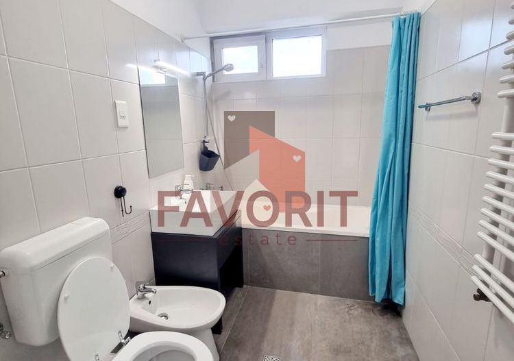 2 camere | centrala proprie | etaj intermediar | zona excelenta | - Poză 9