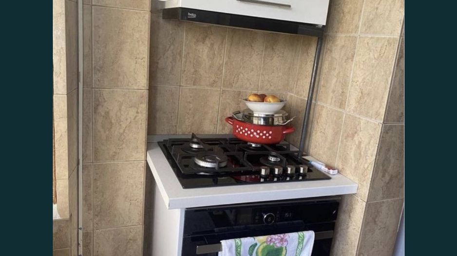 Vand apartament 2 camere zona Anda - Poză 1