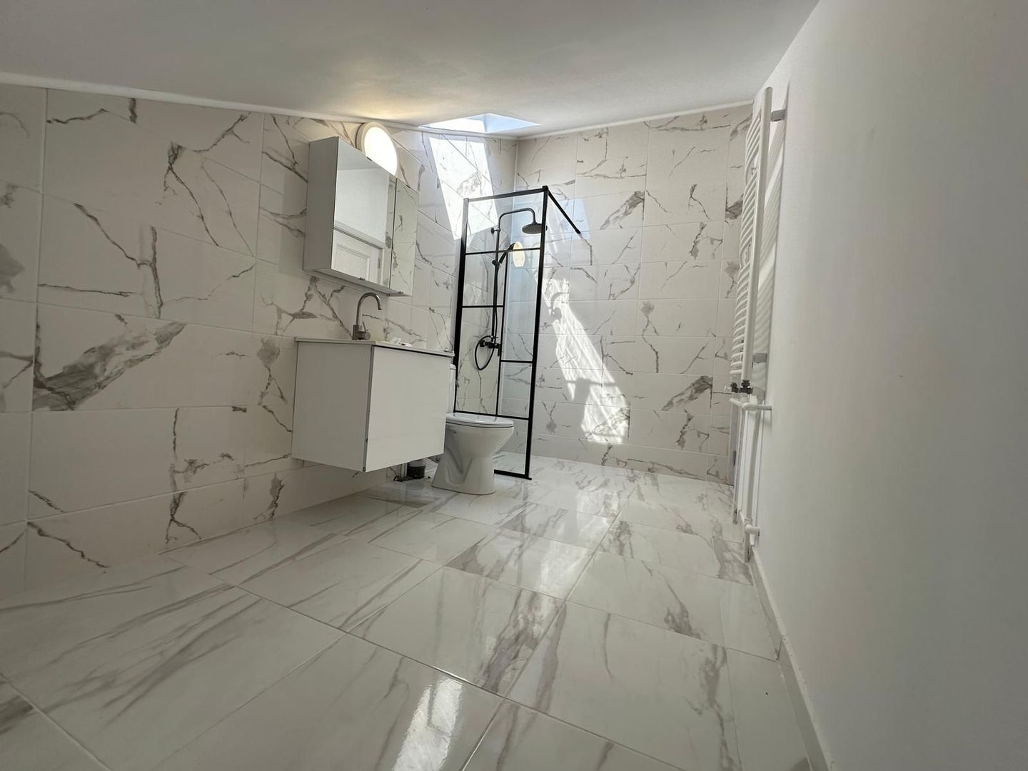 Vila individuala Mogosoaia curte 300 mp - Poză 19