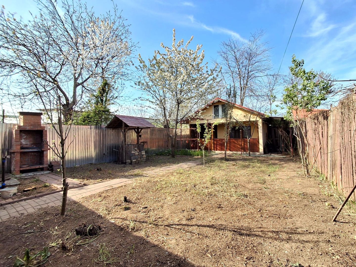 Teren plus Casa cu 2 Camere  zona Andronache – Gherghiței - Poză 7