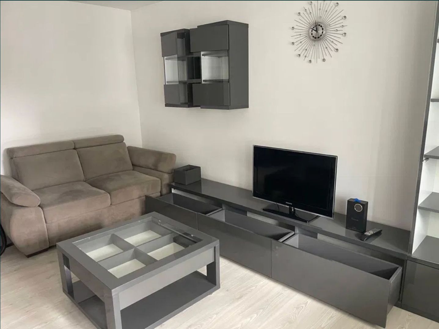 AP. 2 CAMERE SEBASTIAN, CENTRALA PROPRIE, LOC DE PARCARE, MODERN - Poză 2