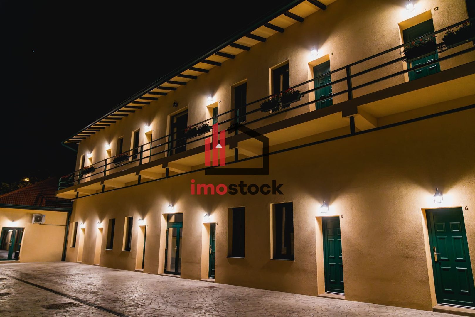 Business la cheie - Proprietate tip pensiune cu rating 9,8/10 Booking - Poză 11