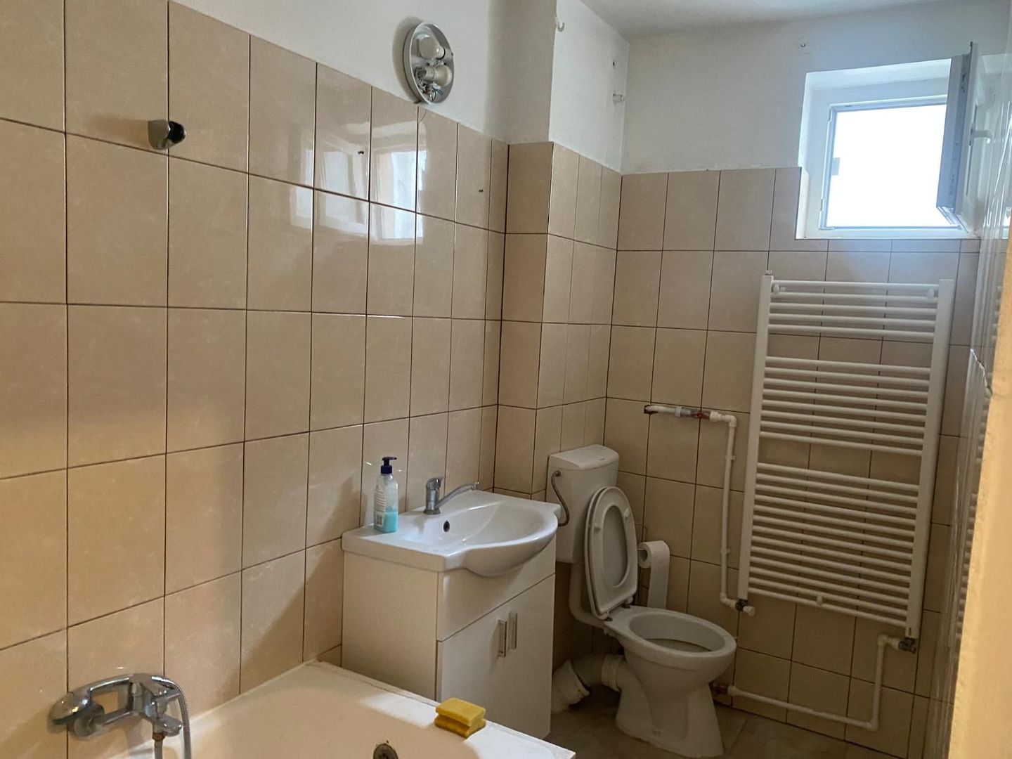 BRASADAS închiriază ap 2 cam 4/4 50mp RENOVAT Ferdinand. - Poză 5