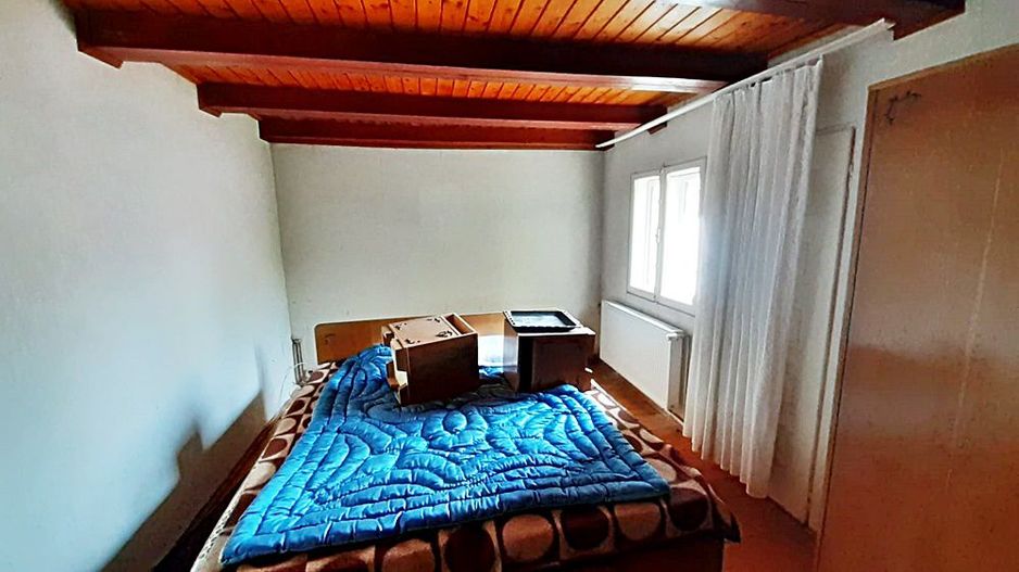 Predeal, casa de vacanta cu 5 camere si 630mp teren, 150000 euro - Poză 12