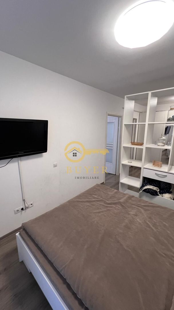 Garsoniera pe Pictor Brana, Selimbar- Etaj 1, loc de parcare privat - Poză 6