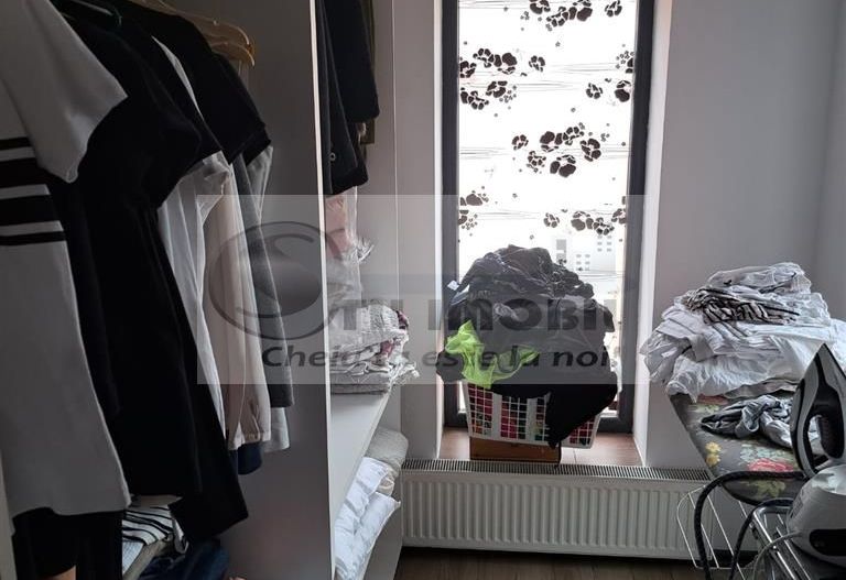 CASA DE INCHIRIAT BUCIUM - 4000 - Poză 17