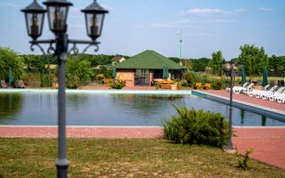 Sala de evenimente cu  piscina si foisor Biled COMISION 0 % CUMPARATOR - Poză 8