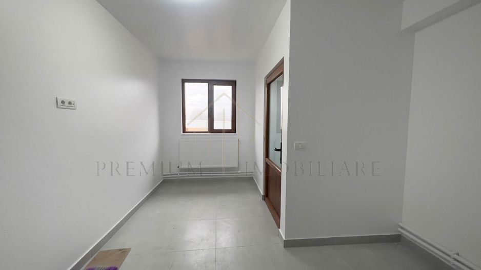 Oportunitate de investiție – Proprietate versatilă în Onești - Poză 2