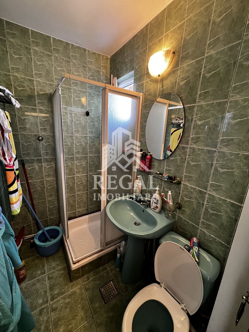 Apartament cu 2 camere de vânzare – Traian Vuia - Poză 3