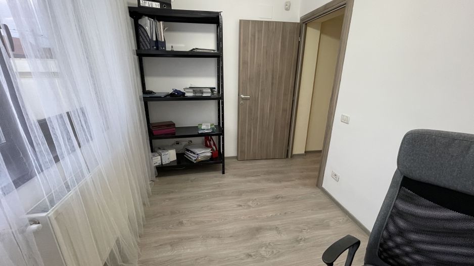 Casa moderna P+1E,spatioasa,teren 700 mp in Sacalaz - Poză 11