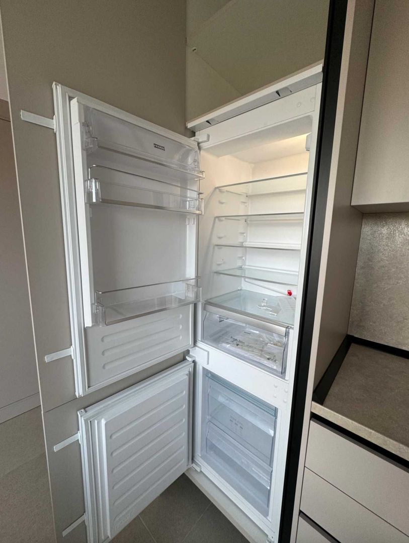 Apartament 2 camere plus parcare  - Bucurestii Noi - Metrou Jiului - Poză 5