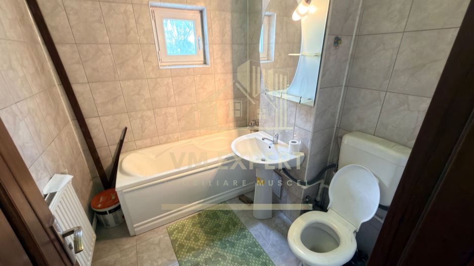 APARTAMENT 2 CAMERE ETAJ 2 DECOMANDAT GRUI CAMPULUNG - Poză 12