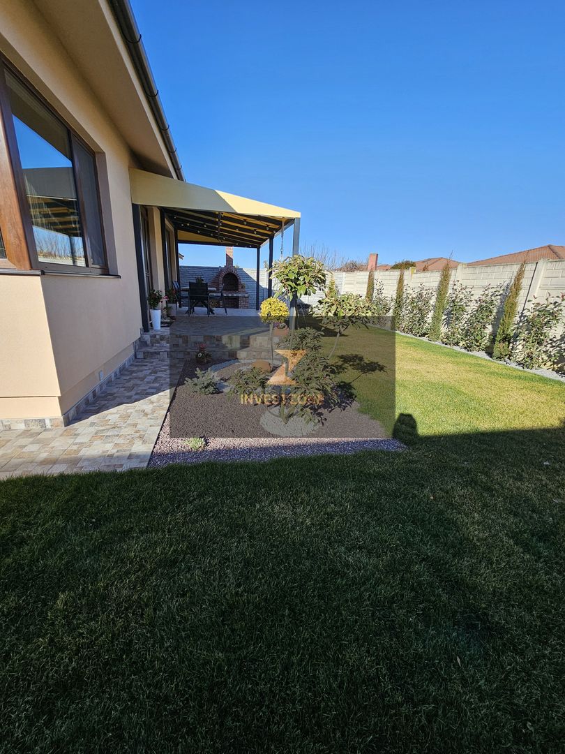 Casa de vanzare in Santandrei - Poză 54