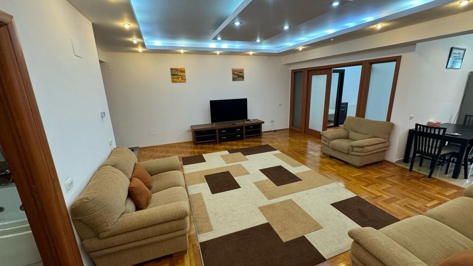 Apartament 3 camere de inchiriat Herastrau Petfriendly- talie mica - Poză 1