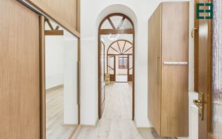 De închiriat Apartament cu 2 camere etaj 1 - Zonă Centrală - Arad - Poză 5