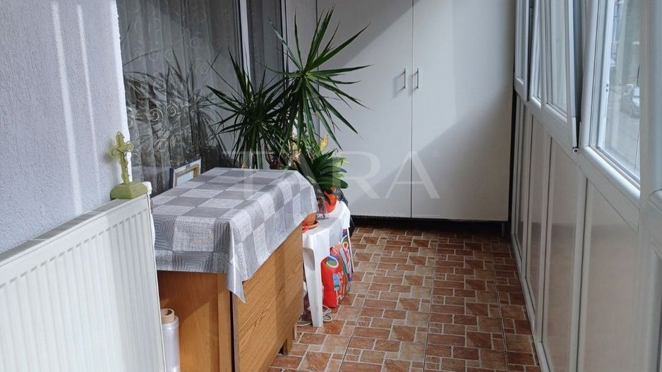 Apartament cu 2 camere, zona centrala Eroilor, în Florești. - Poză 8