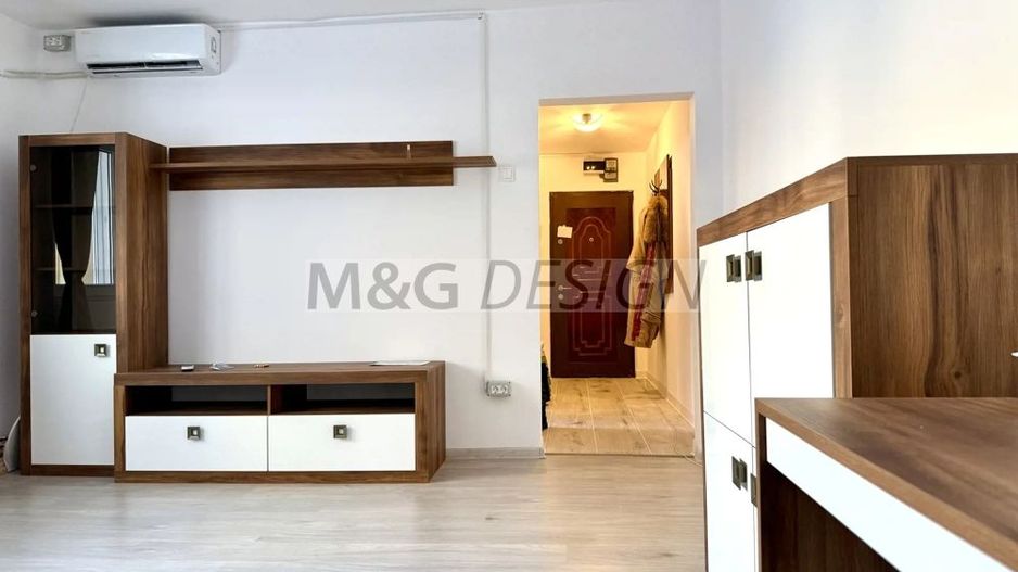 Vând apartament cu 2 camere zona stadion - Poză 4