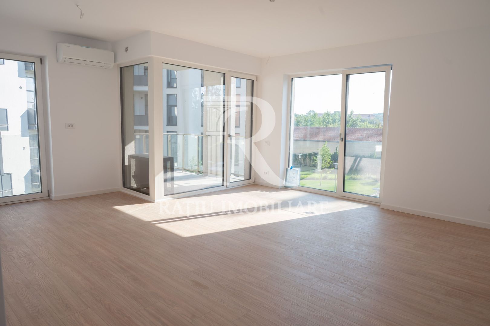 Apartament Nou cu 2 Camere | Scala Cetate | Oradea - Poză 1