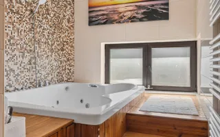 Eleganță și Spațiu în Inima Cartierului Domenii | Apartament cu 5 Camere în Vilă - Poză 15