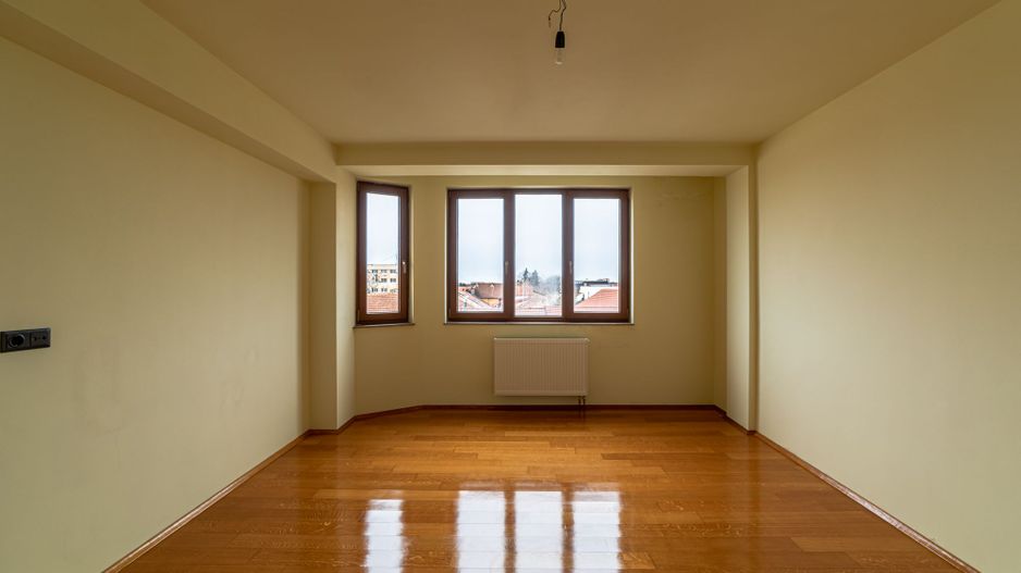 Apartament Nou 2 camere - Central - Poză 1