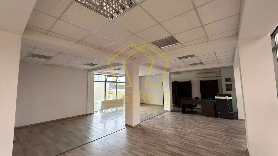 Spatiu birou renovat luminos cladire birouri I Simion Barnutiu - Poză 4