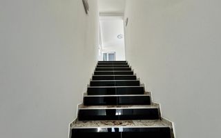 Ghiroda-Penthouse-Mobilat Complet - Poză 15