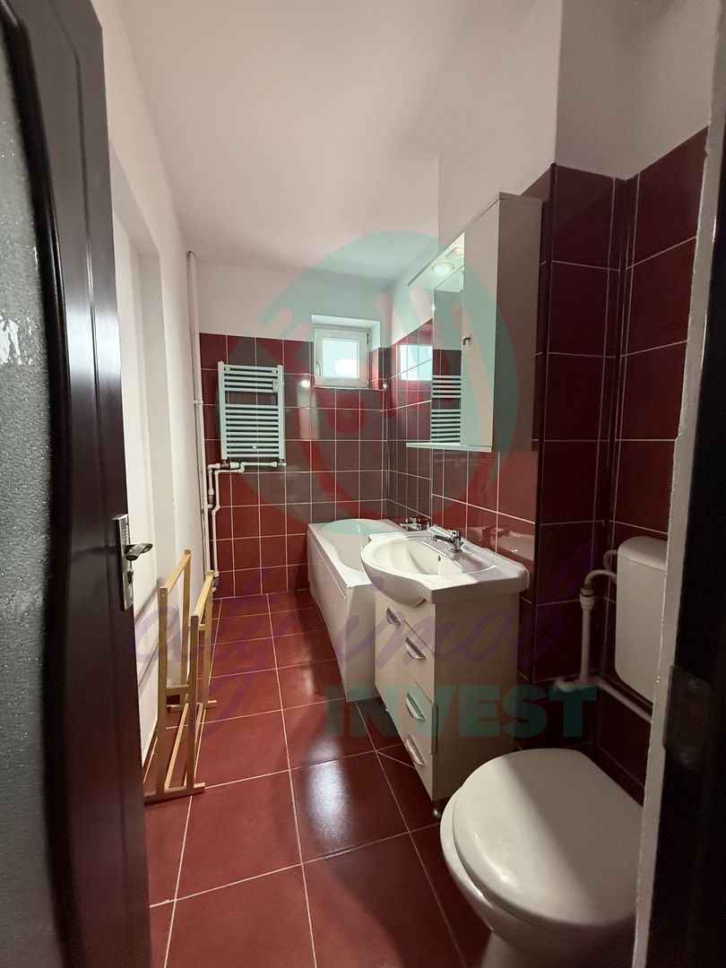 3 camere la 8 minute de Parcul IOR - Poză 11