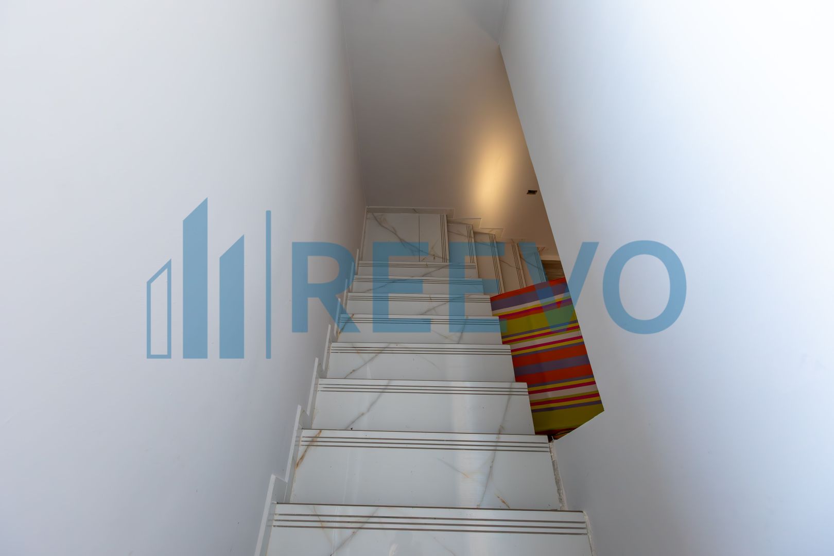 Proprietate cu casa si spatiu comercial+teren 4060 mp Bahna - Poză 22