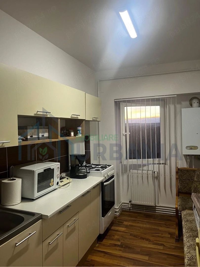 Apartament 2 camere renovat, mobilat, Târgu Frumos, lângă Biserica Sf. Parascheva - Poză 4