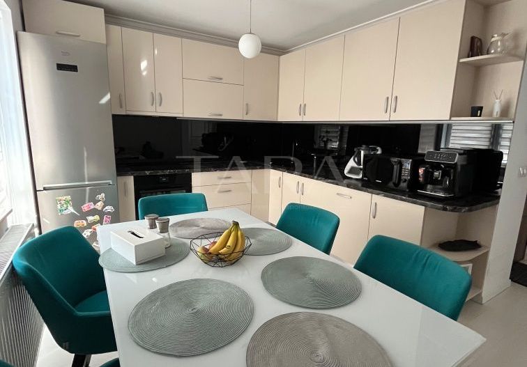 Apartament renovat, panoramă spectaculoasa, Grigorescu. - Poză 4