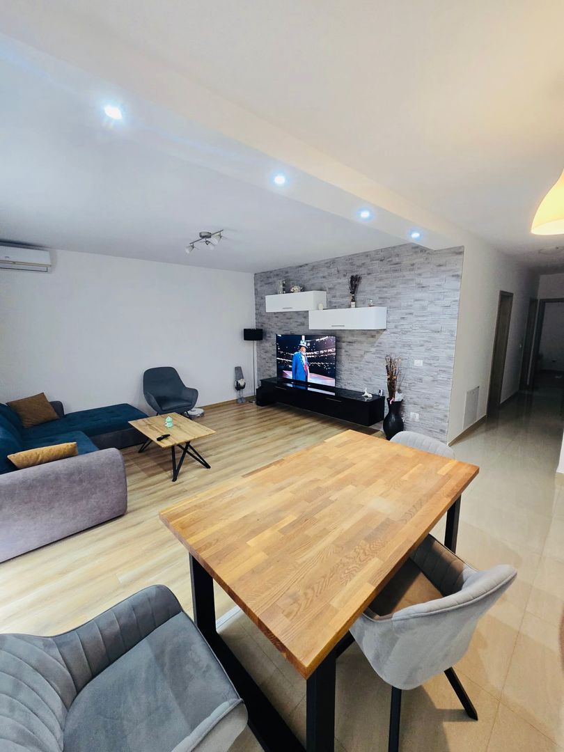 Giroc | 3 Camere | 2 Bai | Mobilat si Utilat | Loc de parcare - Poză 2