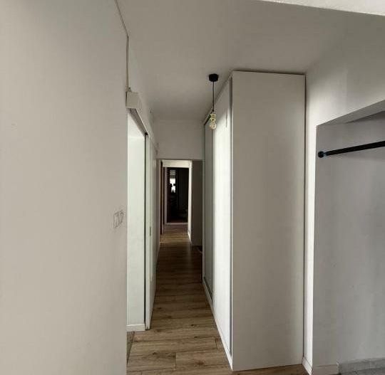 De vânzare, apartament 4 camere  I. Mihalache (1 Mai) sect 1 - Poză 11