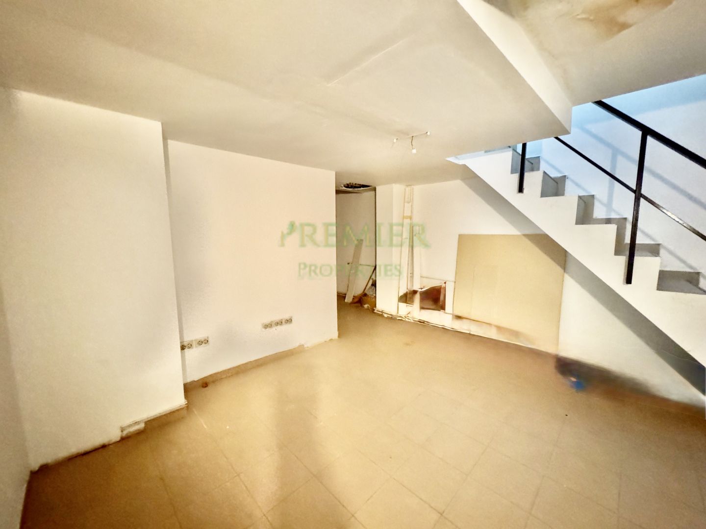 SPATIU 240 MP | 140 PARTER+100 SUBSOL | TRAFIC | VITRINA MARE | FARA HORECA | - Poză 5