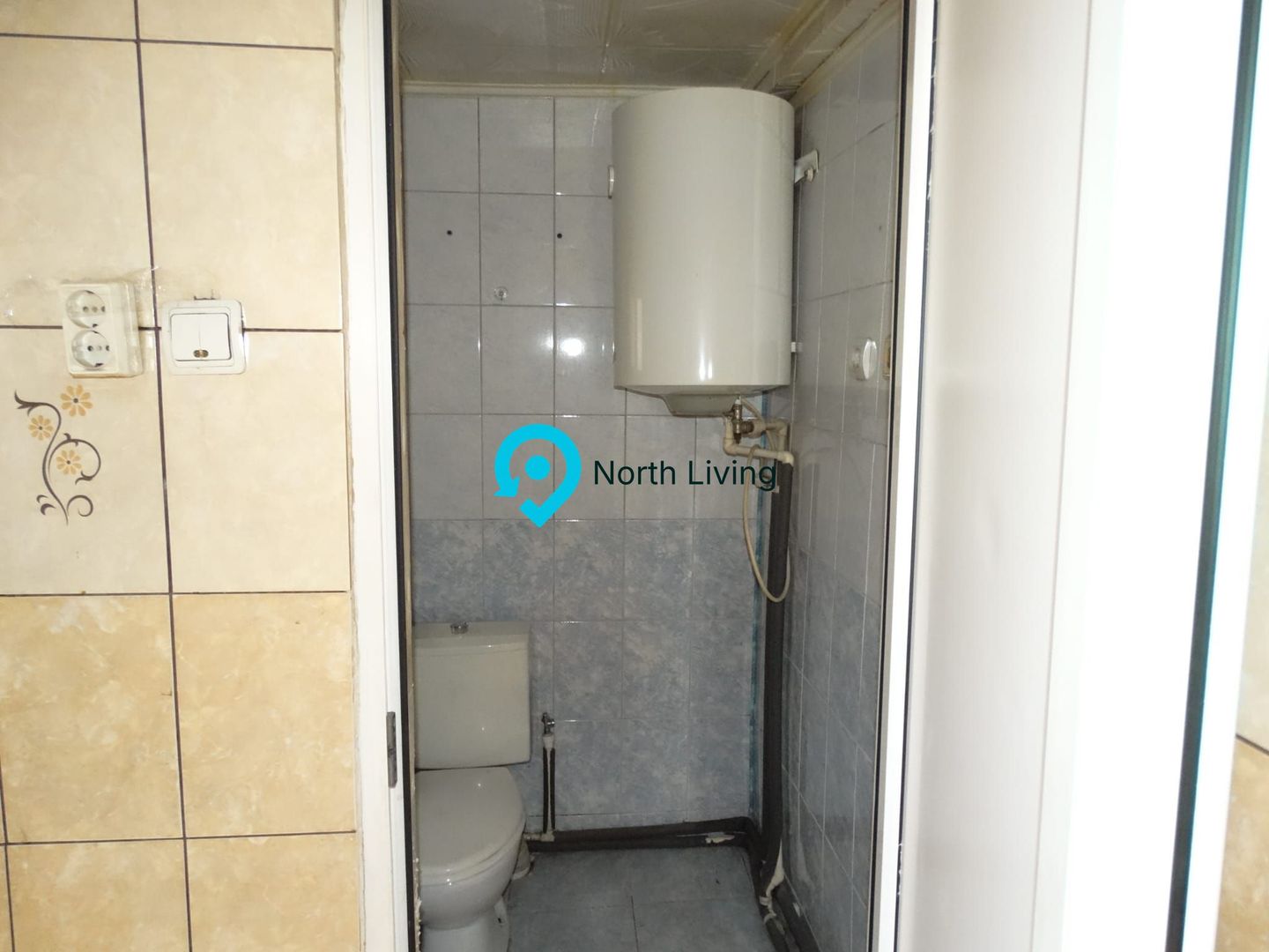 APARTAMENT BUSTENI CU VEDERE PANORAMAMA - Poză 4