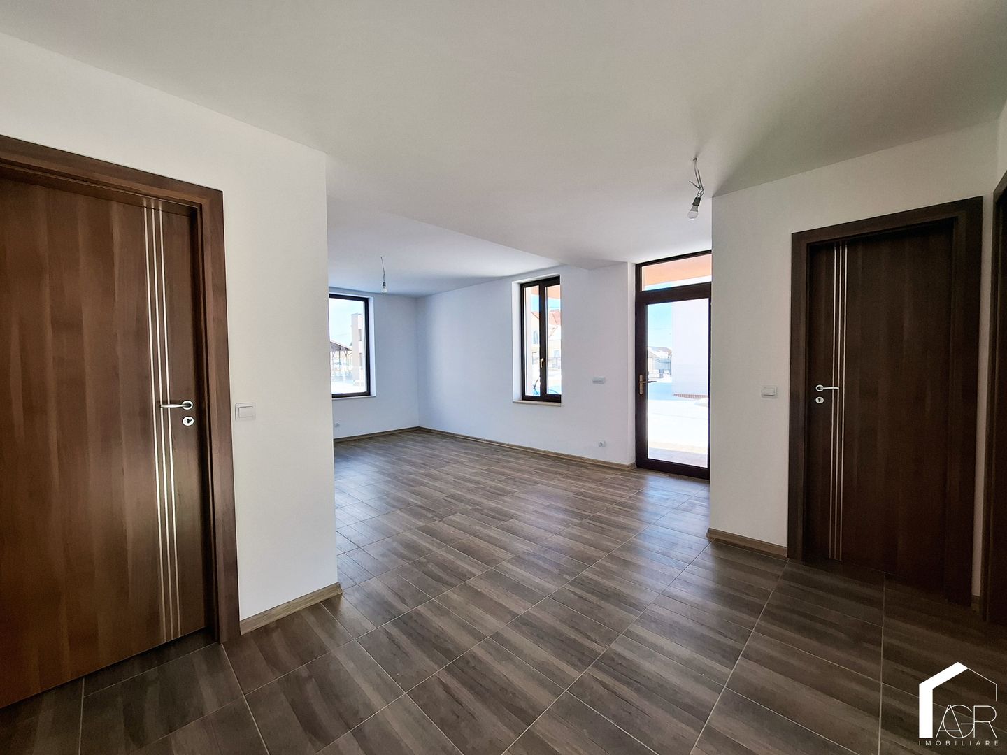 Casa tip duplex cu 4 camere, Paulesti - Poză 5