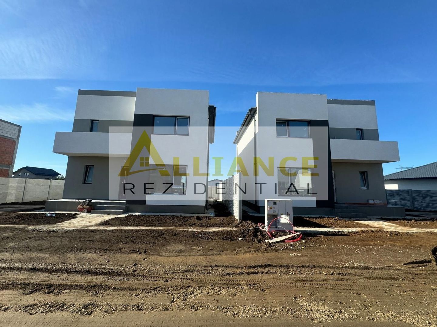 Casa Individuala - 4 camere - 2 bai - 385 mp teren - Poză 8
