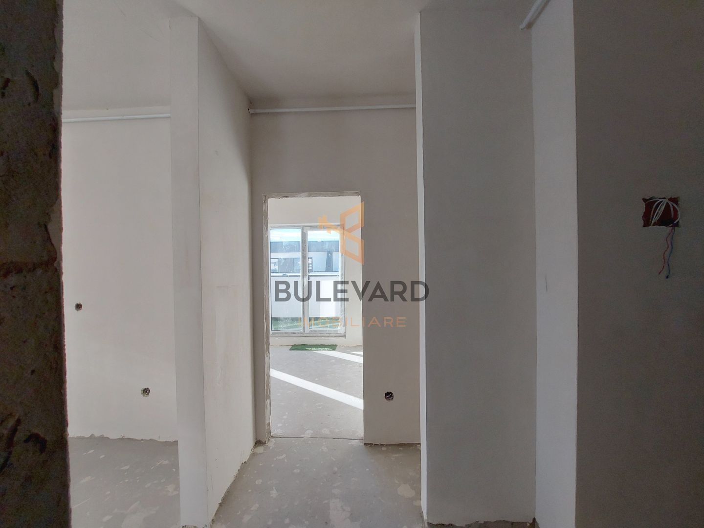 Apartament cu 2 camere+ terasa de 19 mp! - Poză 10