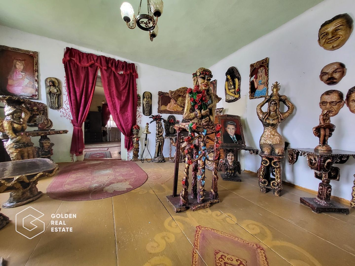 Casa cu 3 camere, Lipova - Poză 3