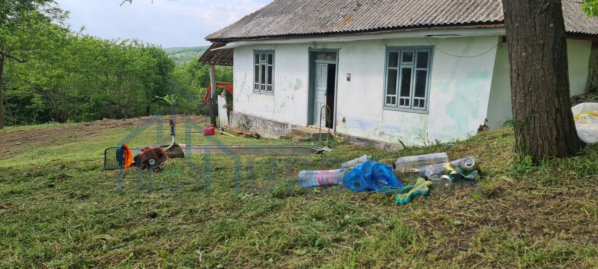 Urgent Teren și Casă Bătrânească - Poză 1