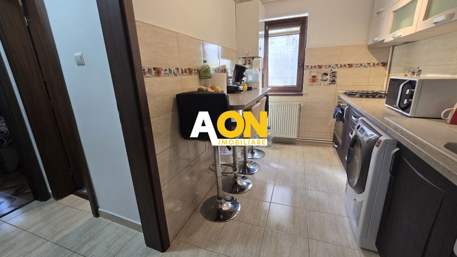 Apartament 2 Camere, Etaj 1, Zona Cetate, Complet Renovat si Utilat - Poză 10