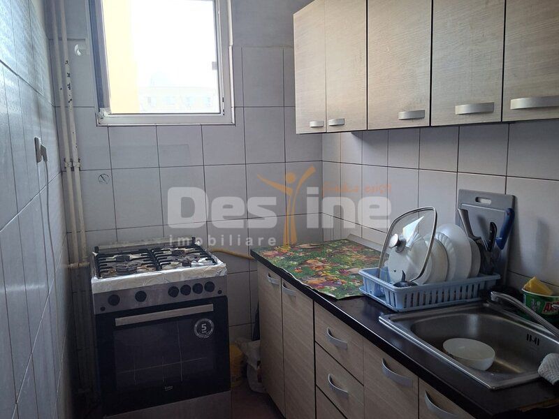 APARTAMENT 2 CAMERE SEMIDECOMANDAT - Poză 4