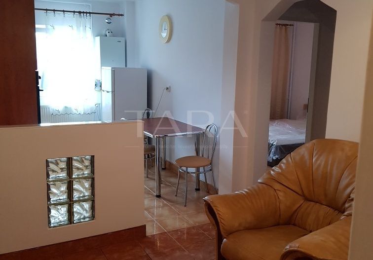 Apartament 2 camere decomandat – balcon generos, zonă Aurel Vlaicu. - Poză 2