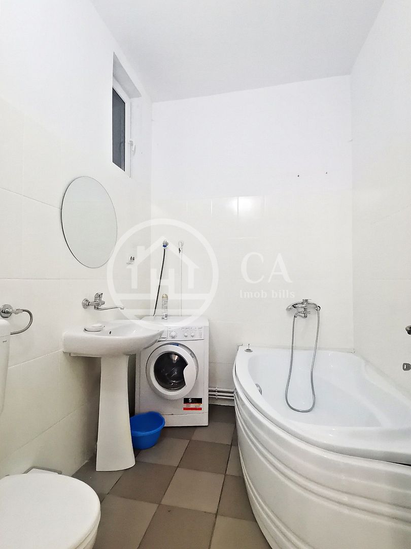 Apartament cu 1 camera la curte comuna de vanzare Central, Oradea - Poză 6