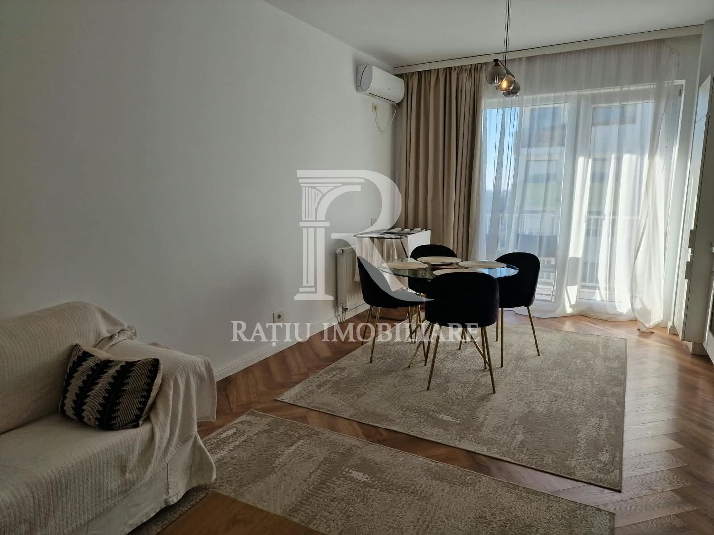 Apartament cu 2 camere | Vedere Panoramica | Prima Onestilor |  Oradea - Poză 1