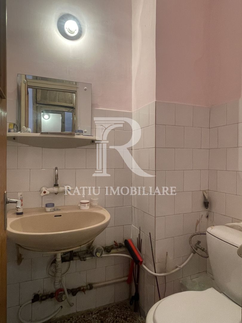 Apartament cu 3 camere  | Etaj intermediar | Calea Aradului | Oradea - Poză 5