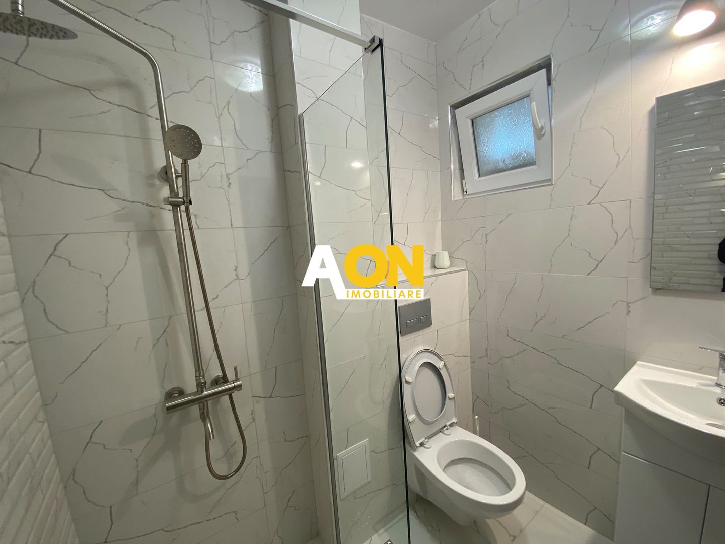 Apartament cu 4 Camere, Bloc cu Lift, Bld. Transilvaniei - Poză 10