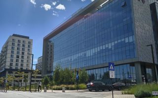 Apartament 2 camere, parcare și boxă în Silk District, Iași - Poză 2